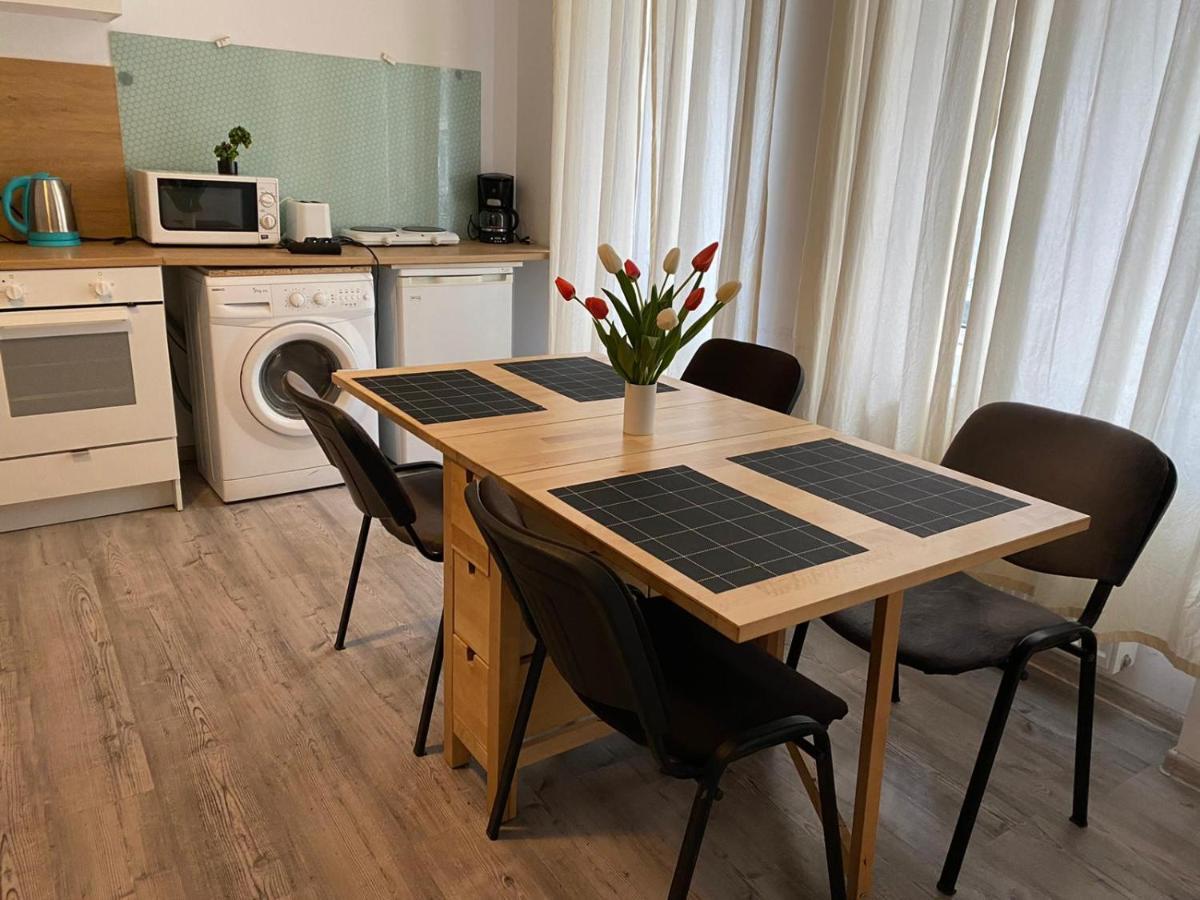 Apartment Piata Amzei Nr.1