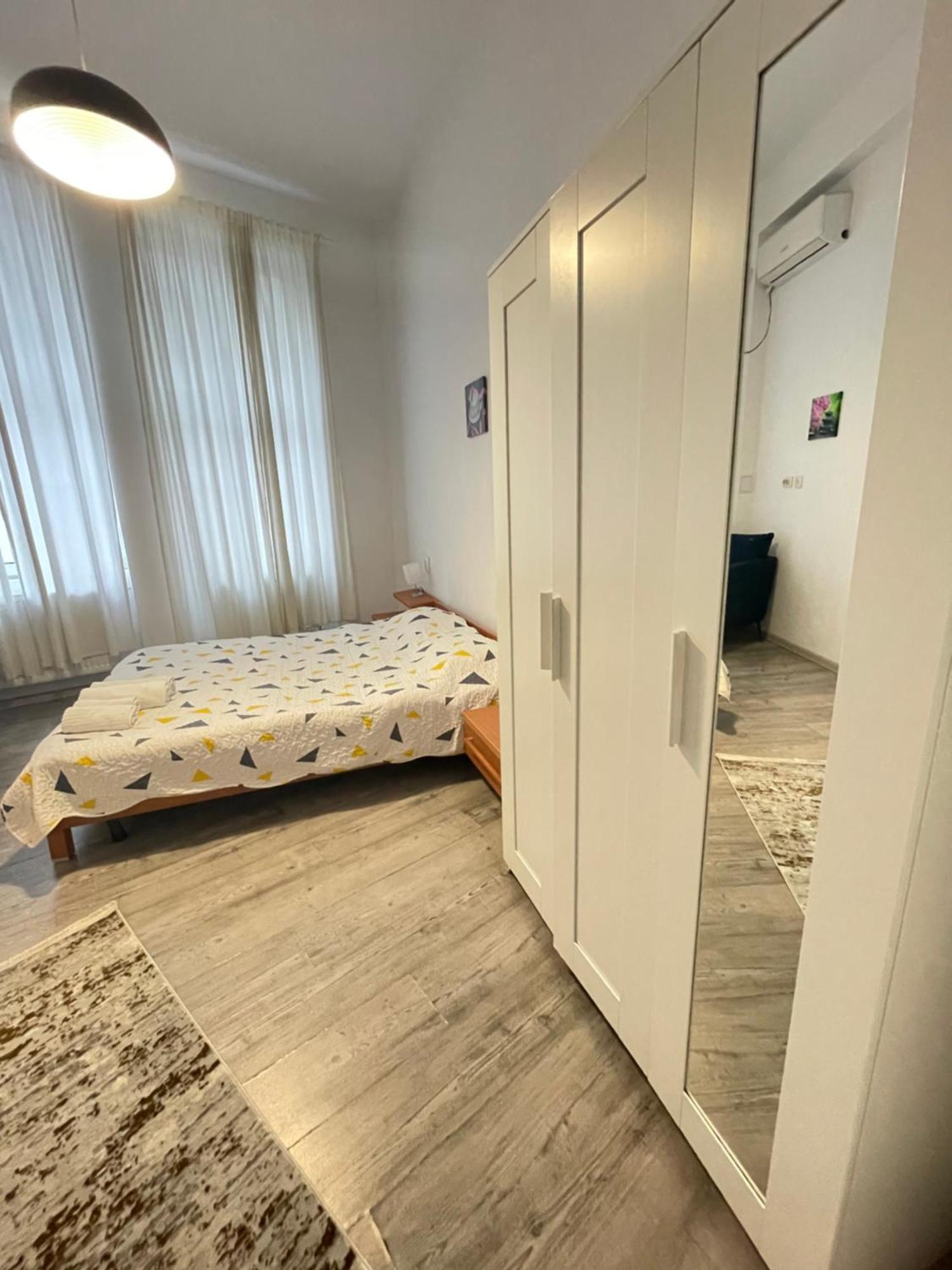 Piata Amzei Nr.1 Apartment